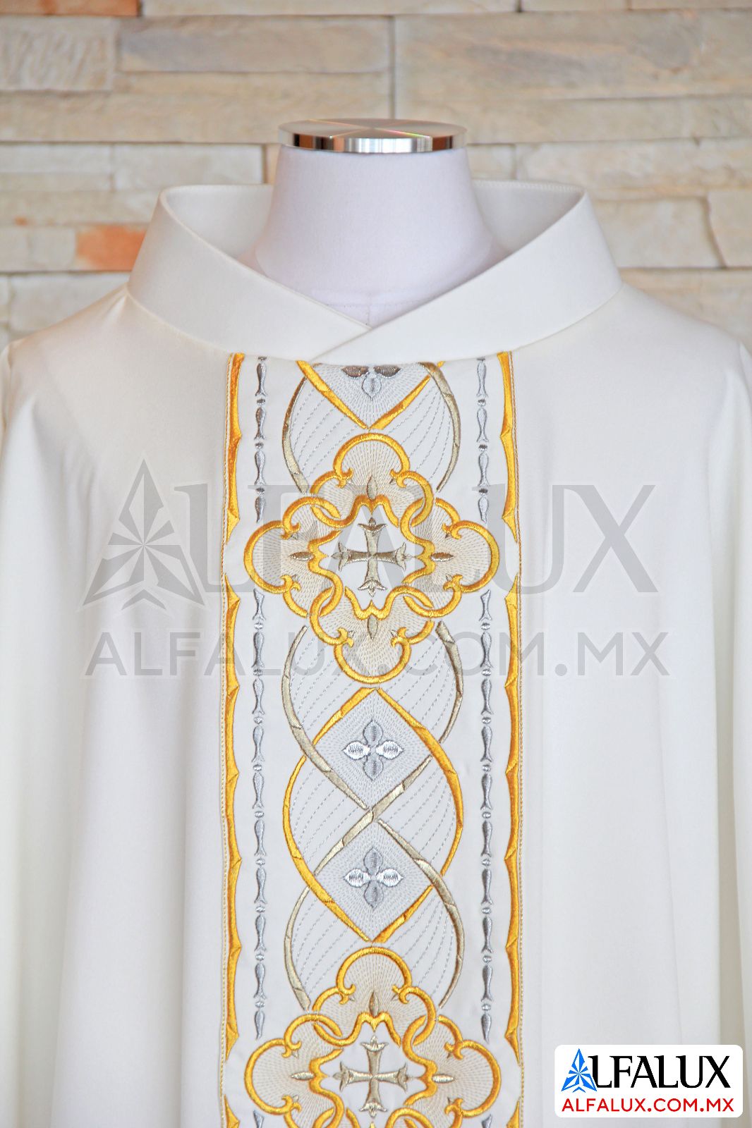 02 ROYAL Casulla Alfalux Central Blanco 201 (2)